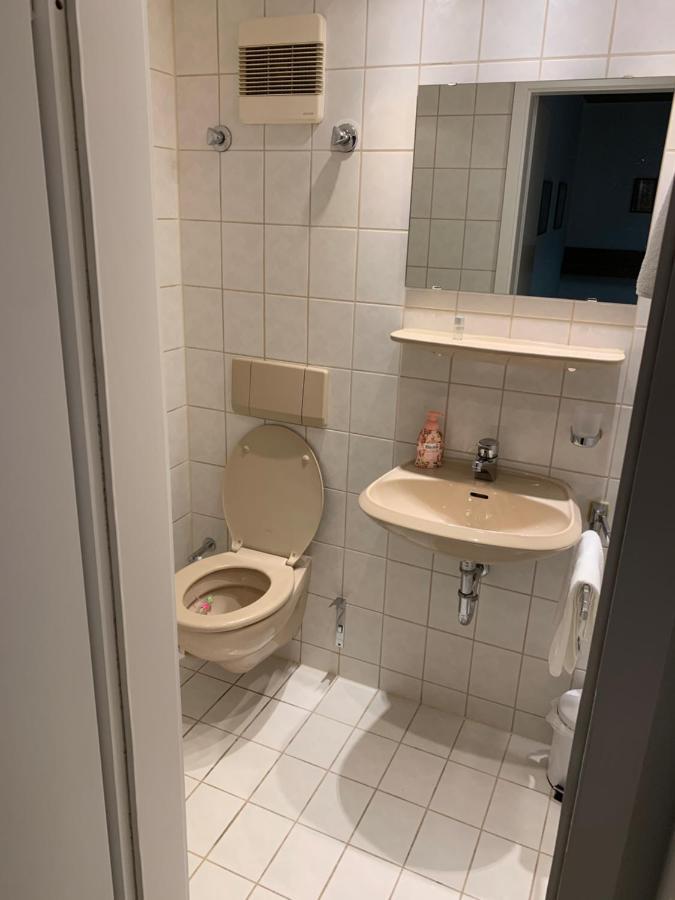 Gasthof Zum Baeren Asperg Eksteriør billede